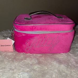 ‼️SOLD‼️Juicy Couture Cosmetic Bag